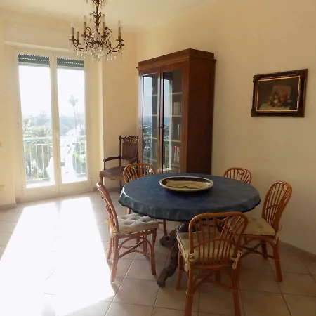Apartament Attico Vista Mare *